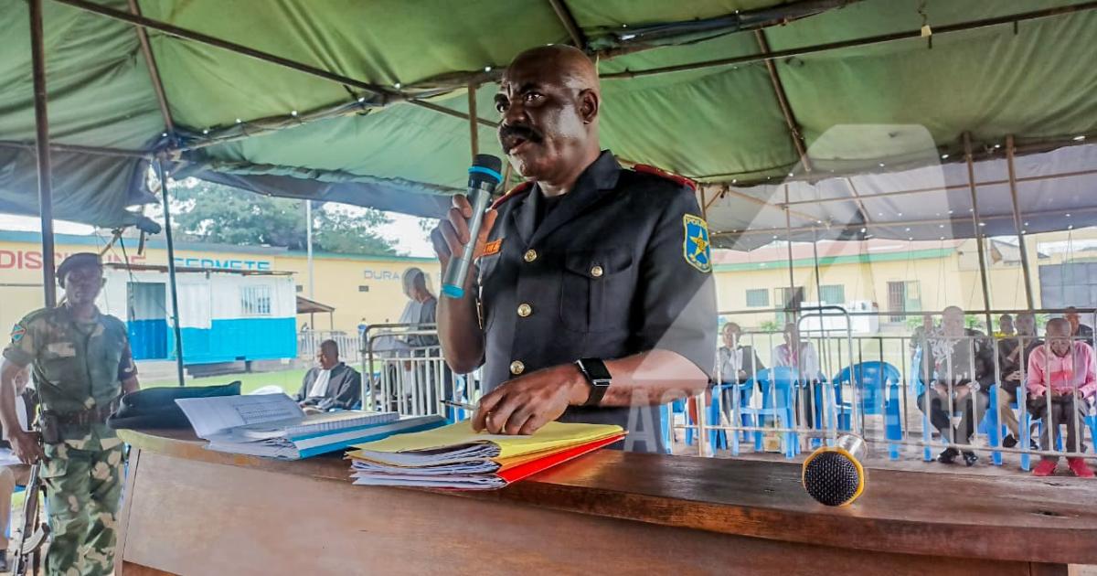 Le commissaire divisionnaire adjoint Aba Van devant la Haute Cour militaire 