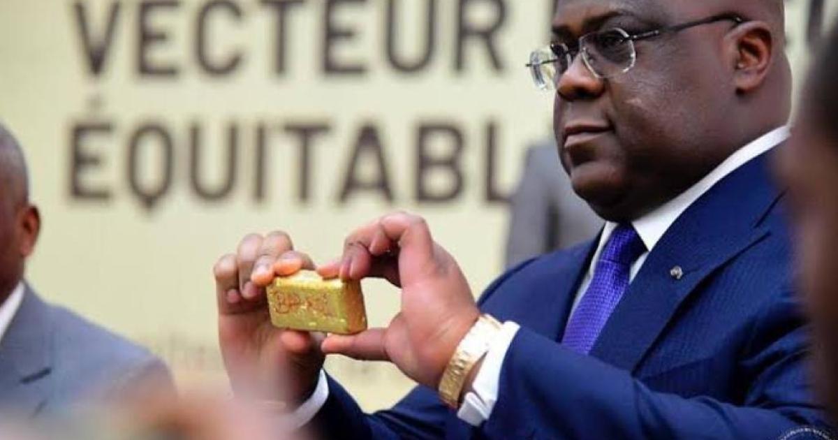 Félix Tshisekedi lors de la signature du contrat ayant abouti à la création des sociétés Primera Gold DRC (or) et Primera Metals DRC (3T). Ph Droits tiers.