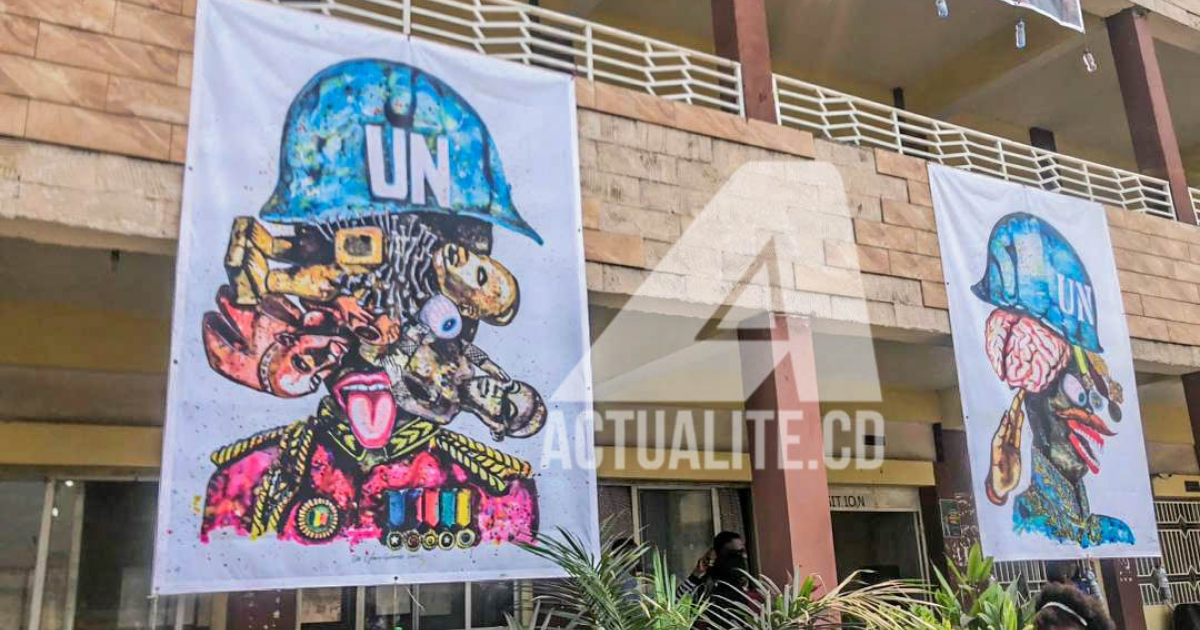 Tableaux d'art plastique en exposition 