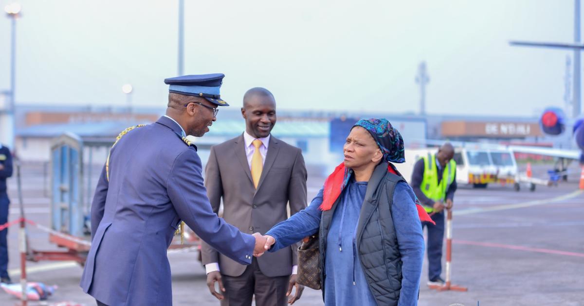 Thandi Ruth Modise, ministre sud-africaine de la défense et des anciens combattants