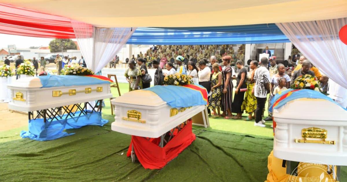 Hommages aux militaires morts en pleine formation