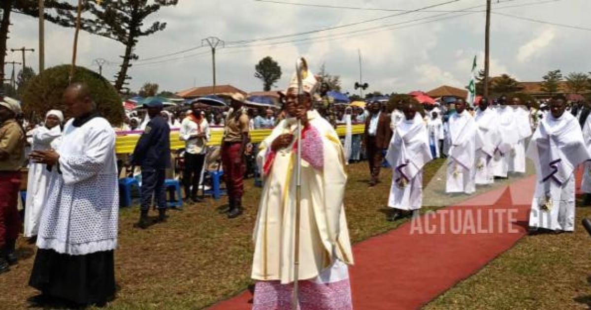 Fridolin cardinal Ambongo à la célébration de 25 ans d'épiscopat de Mgr Sikuli Paluku à Butembo 