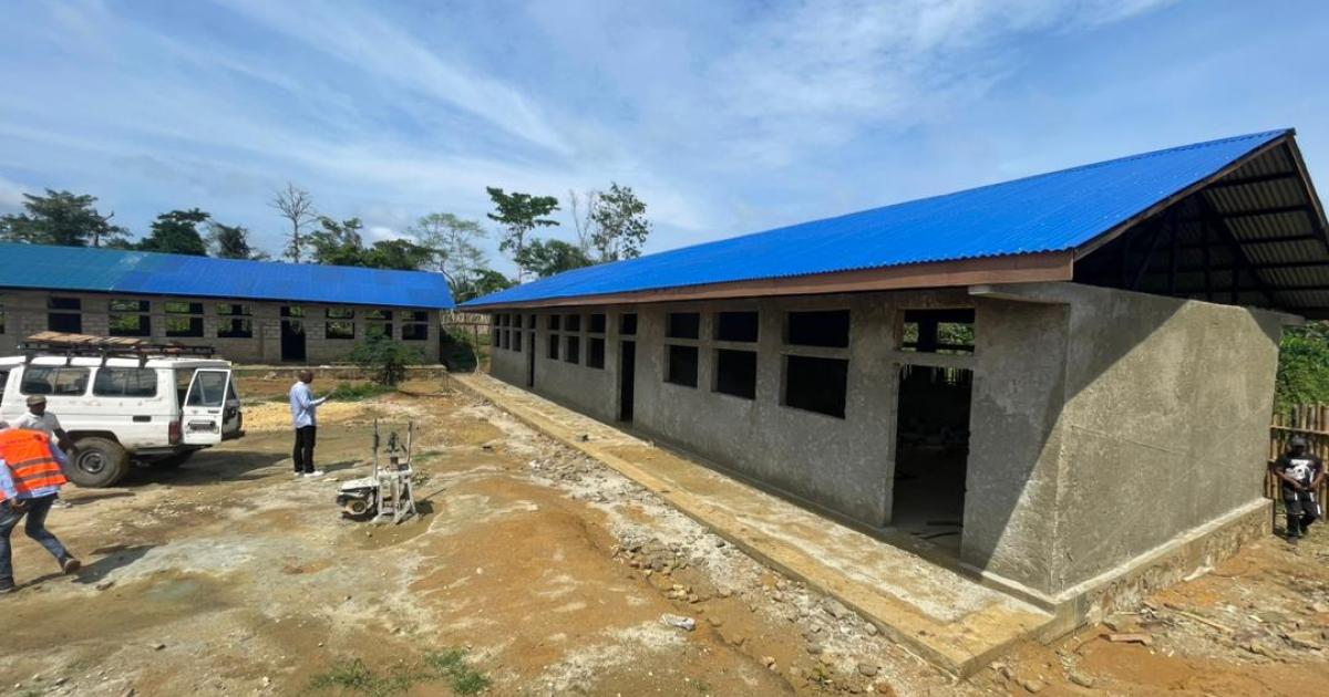 Ecole Primaire Lomamba en construction dans le territoire de kailo