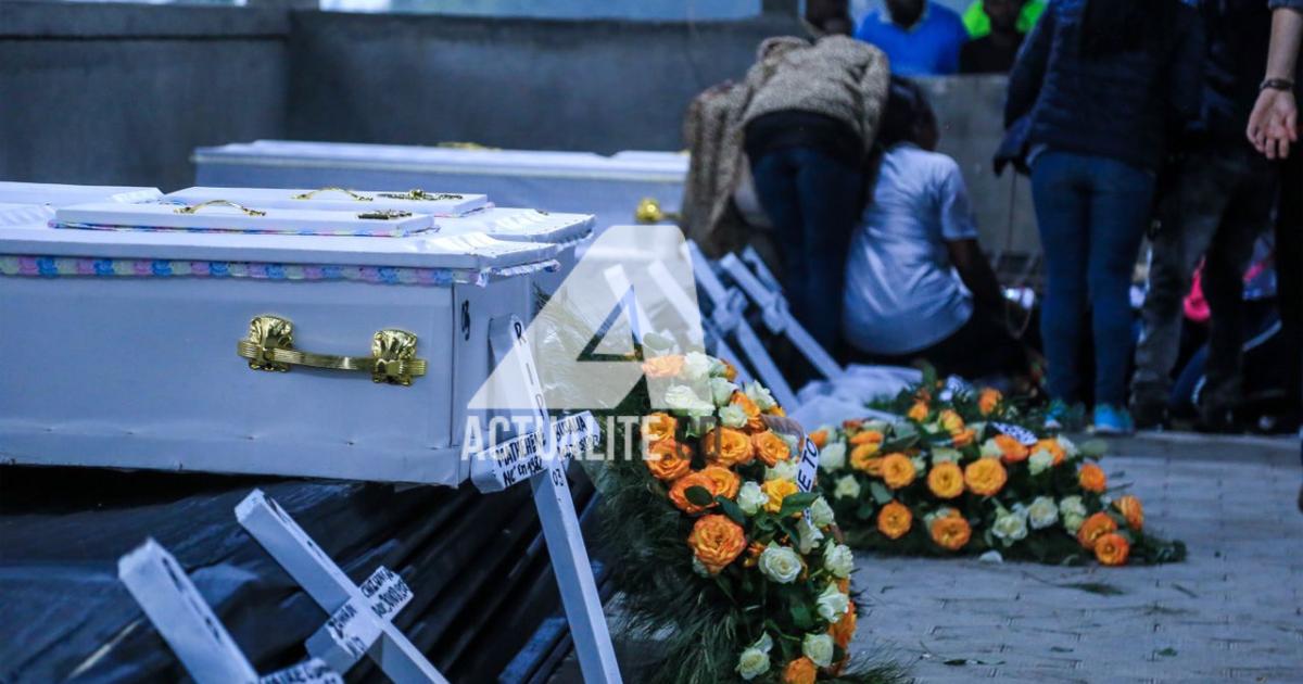 Inhumation des victimes du 30 aout à Goma. 