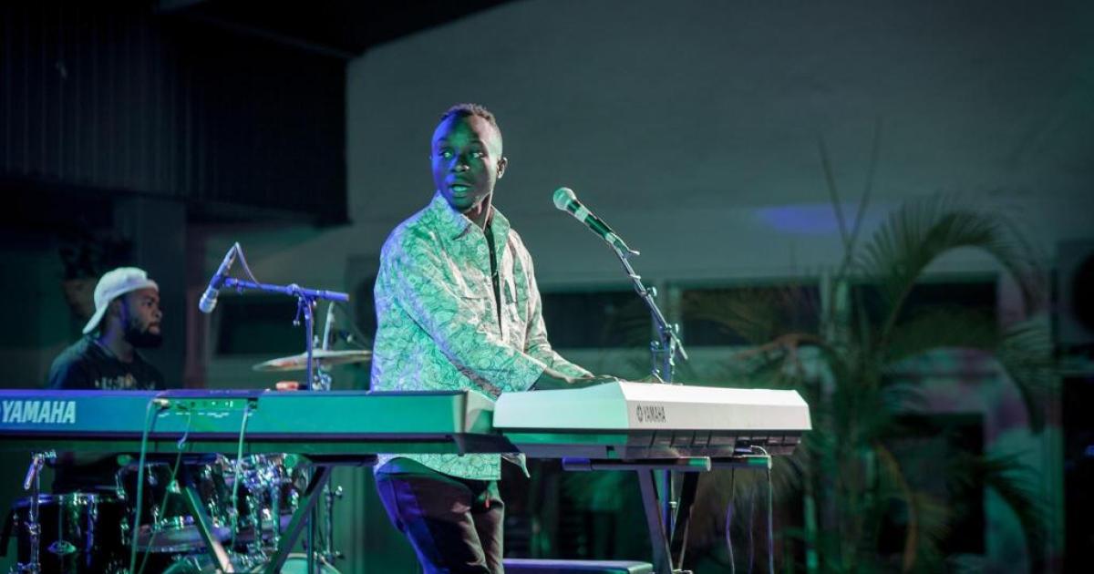Jeremie Tshibi 