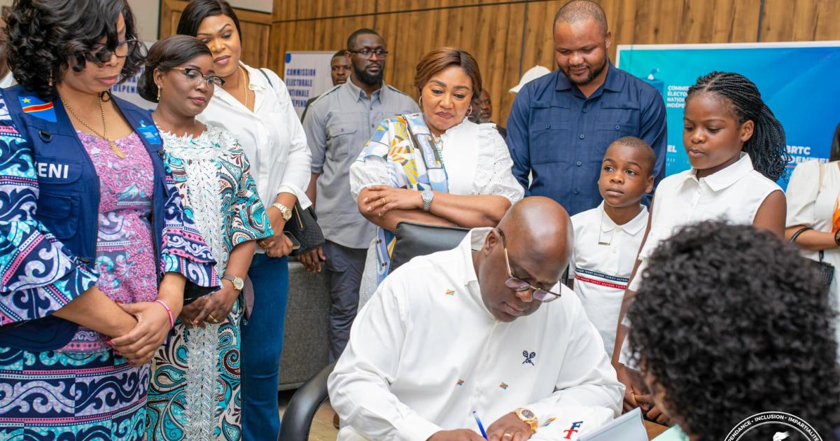 Félix Tshisekedi faisant acte de candidature