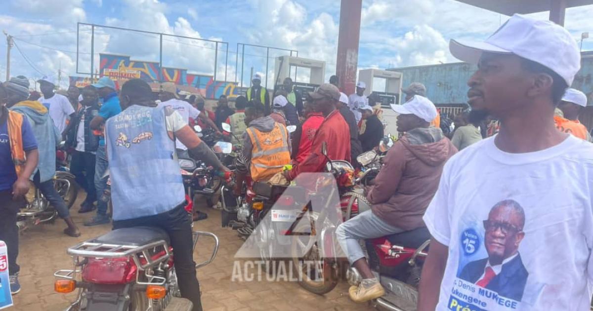 Quelques militants mobilisés pour accueillir Denis Mukwege à Beni