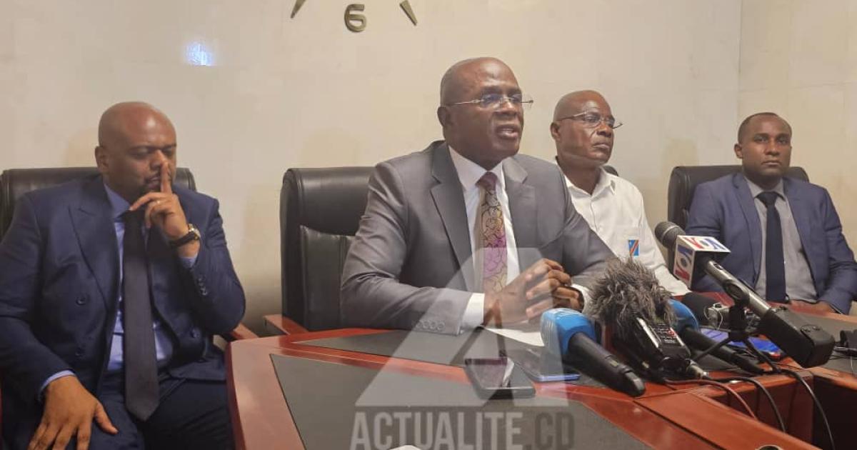 Martin Fayulu, Théodore Ngoy, et Nkema Liloo 