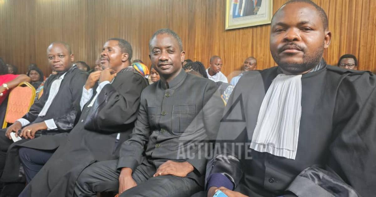 Modero Nsimba et ses avocats