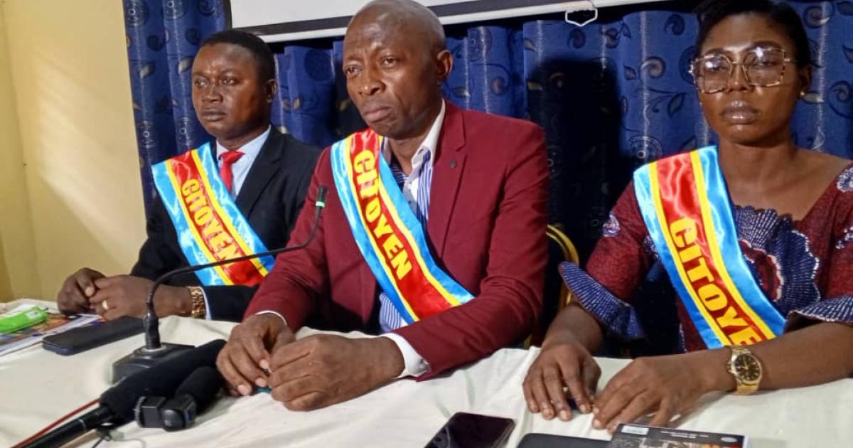 Les membres de l'Assemblée provinciale citoyenne