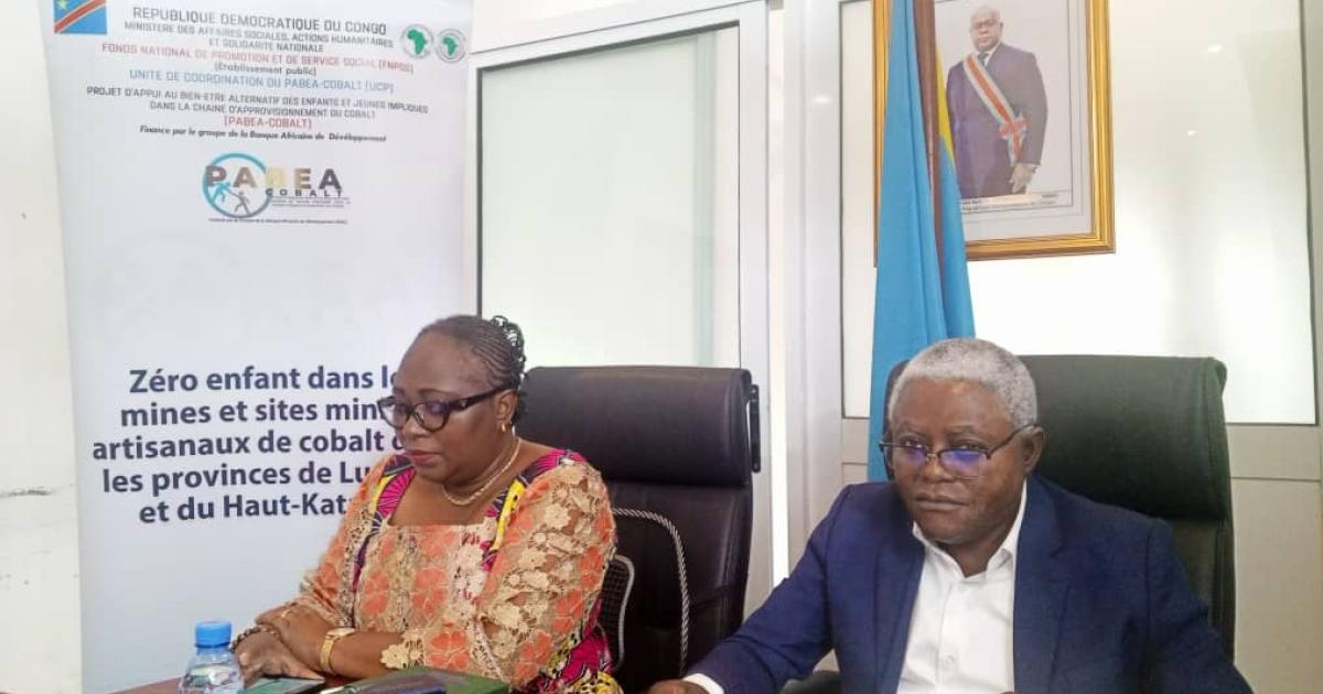 Alice Mirimo Kabetsi et Philippe Ngwala Malemba lors d'une conférence de presse 