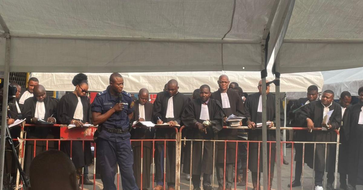 Le policier Delphin Kingombe