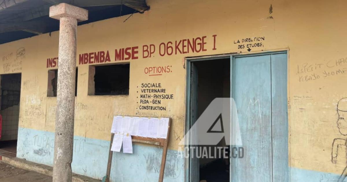 Institut Mbemba à Kenge 