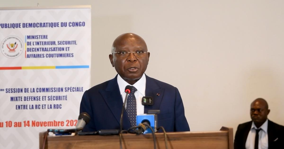 Le ministre de l’Intérieur, de la Décentralisation et du Développement local de la République du Congo, Raymond Zéphirin Mboulou
