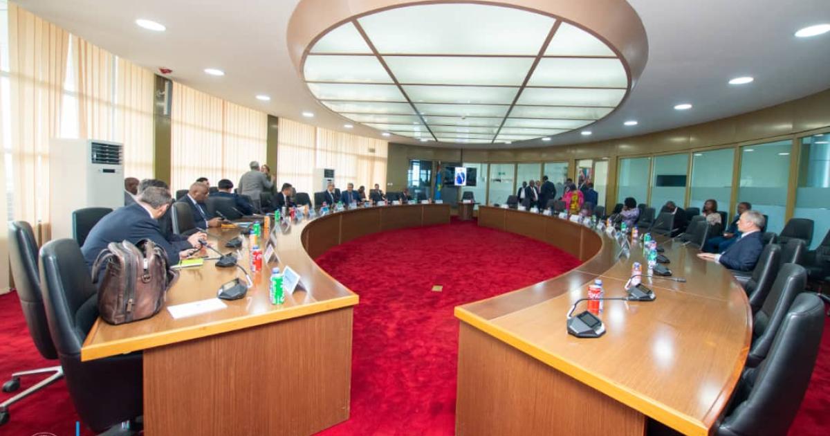 Réunion entre la cheffe de la diplomatie congolaise et les ambassadeurs