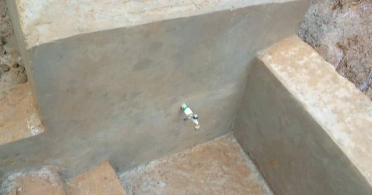Une source d'eau au quartier Lumumba 1er à Kananga