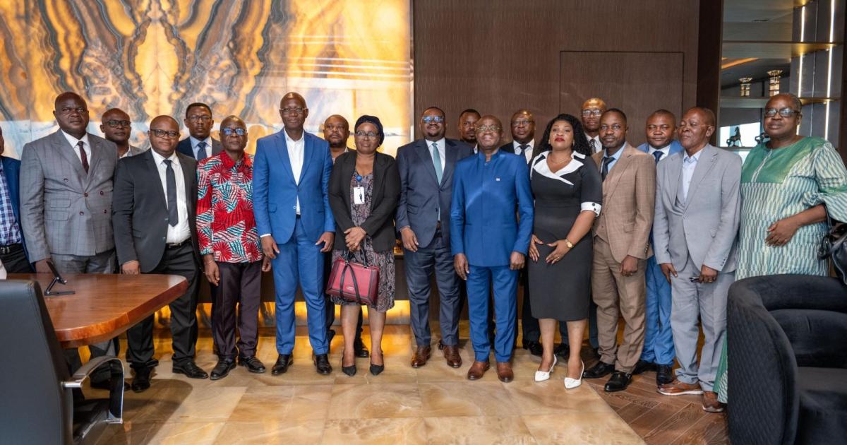 Ministres et Banc syndical