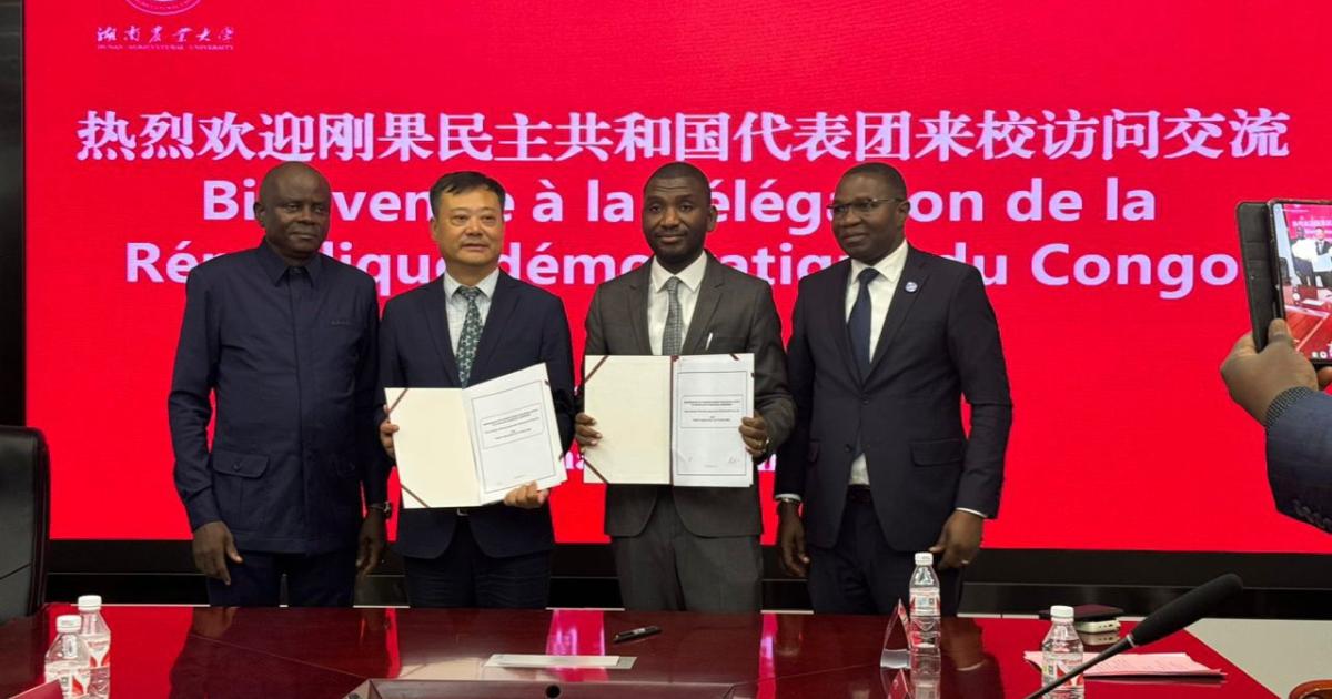 Signature en 2024 en Chine,accord d'exportation de produits congolais vers la Chine entre deux entreprises congolaises et le gouvernement Chinois