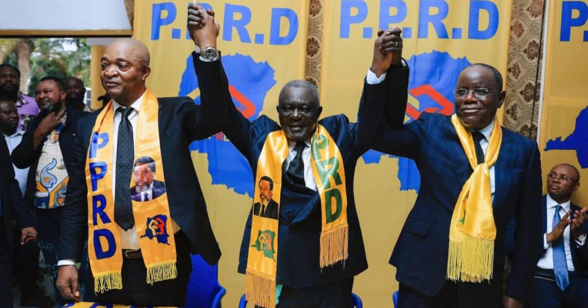 De Gauche à droite: Ramazani Shadary, Tshikez Diemu et Aubin Minaku