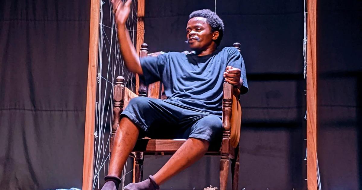 Alexis Kant en spectacle au Centre Wallonie-Bruxelles de Kinshasa