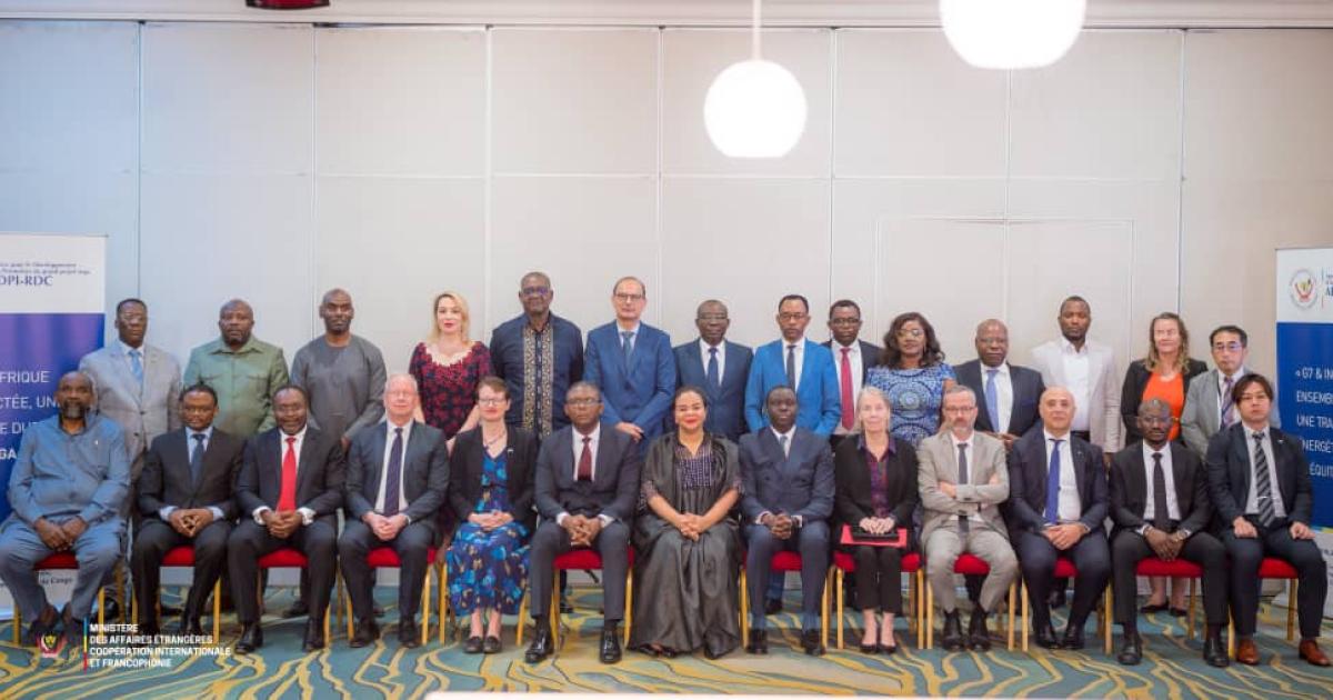 Déjeuner des diplomates autour du projet Grand Inga