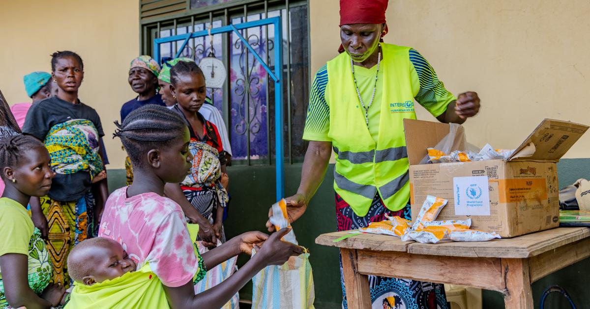 Distribution des biscuits énergétiques 