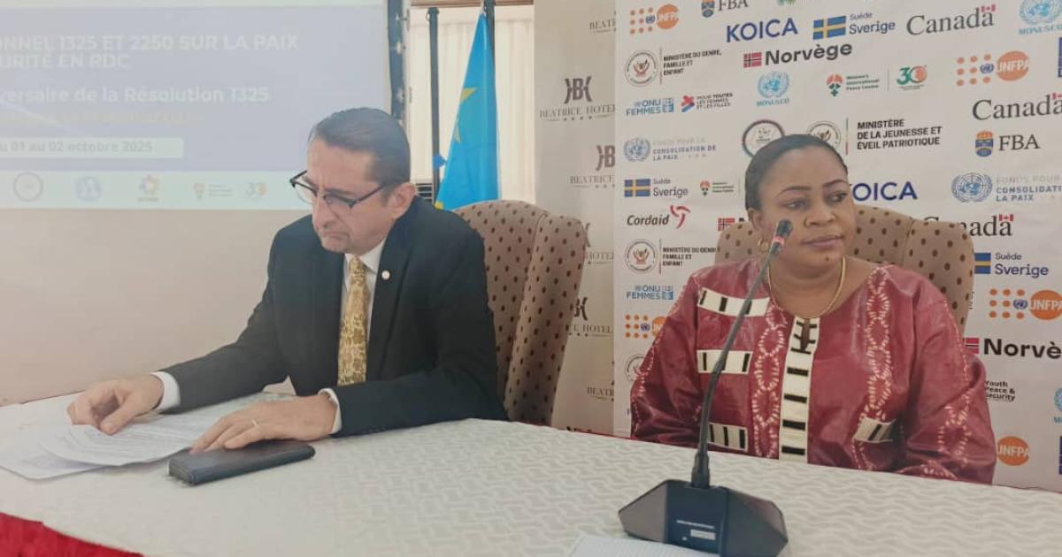 Bruno Lemarquis et Micheline Ombae lors du lancement du dialogue intergénérationnel mercredi 1er octobre à Beatrice Hotel