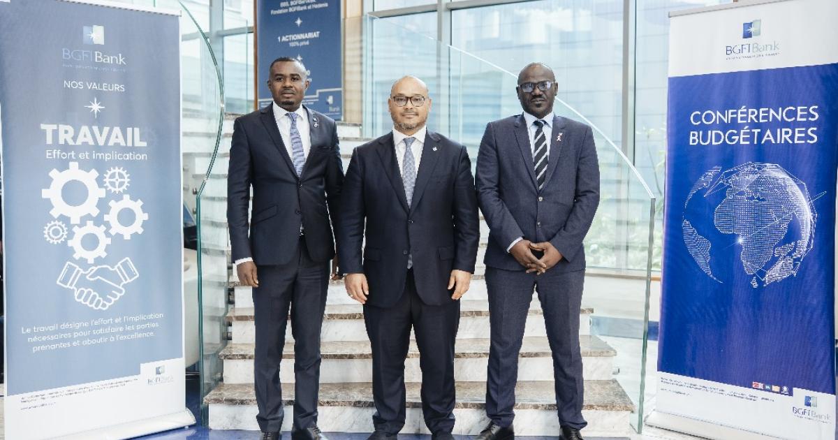 Au milieu, le DG de BGFIBank RDC lors de la conférence budgétaire de Libreville 