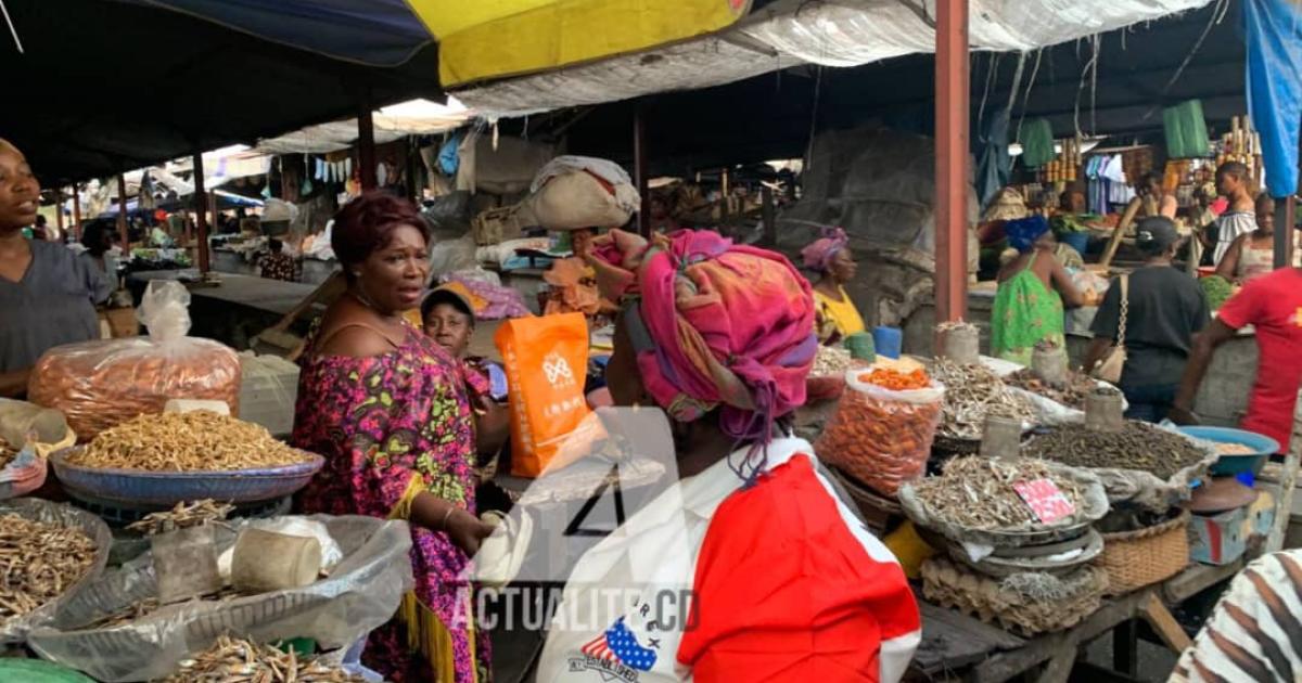 Un marché à Kinshasa 
