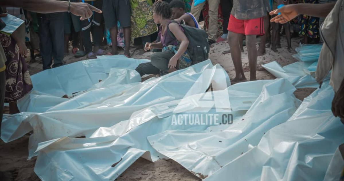 Corps des victimes du naufrage sur le lac Mai-Ndombe