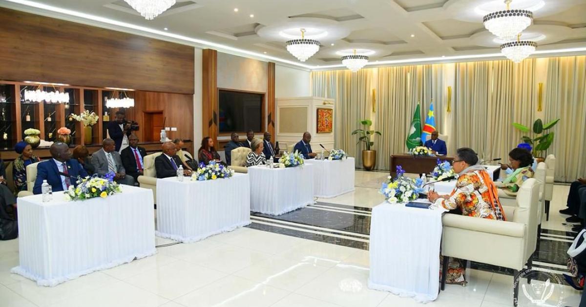 Félix Tshisekedi et les co-facilitateurs de l’UA