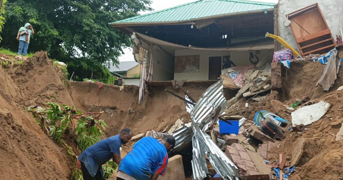 Une maison écroulée à Mont-Ngafula
