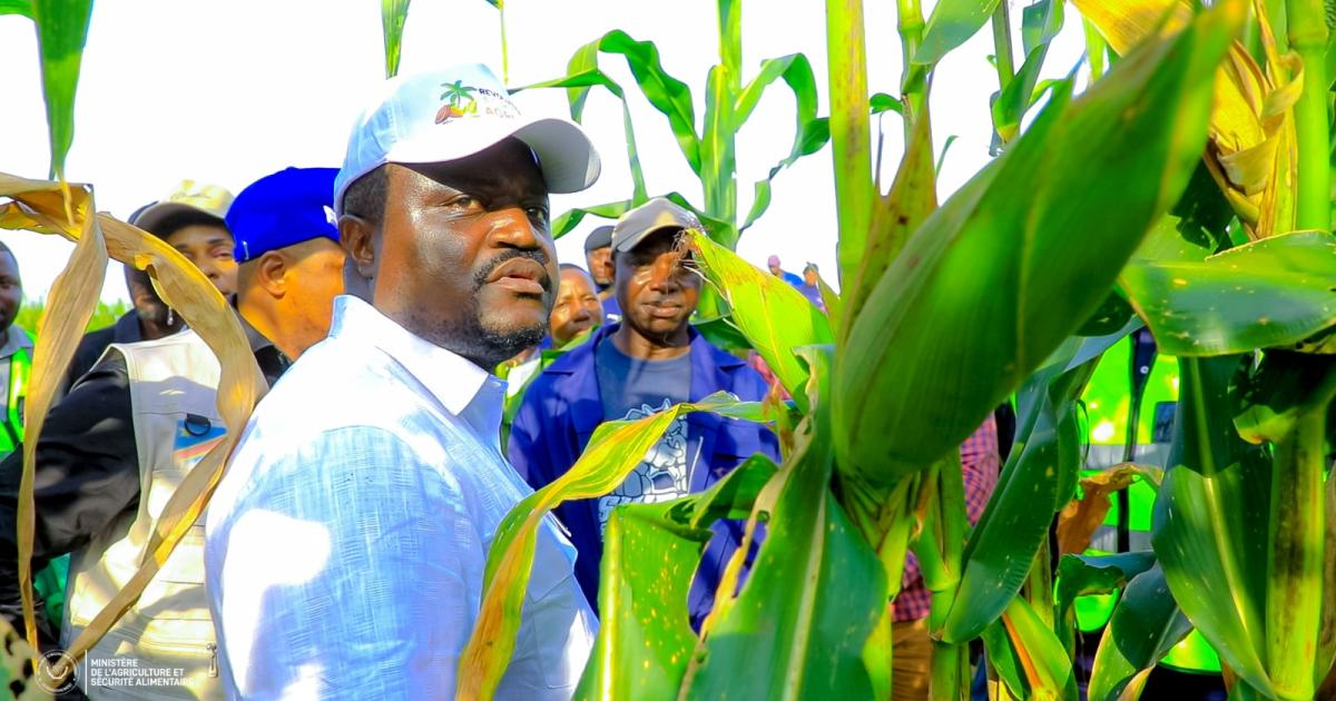Muhindo Nzangi en tournée au Kongo Central