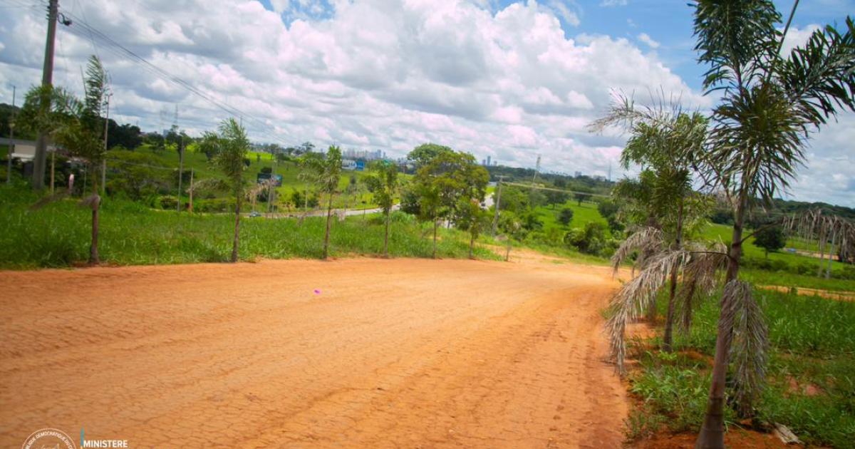 Une route construite par l’entreprise PAVION près de la ville de Goiania au Brésil