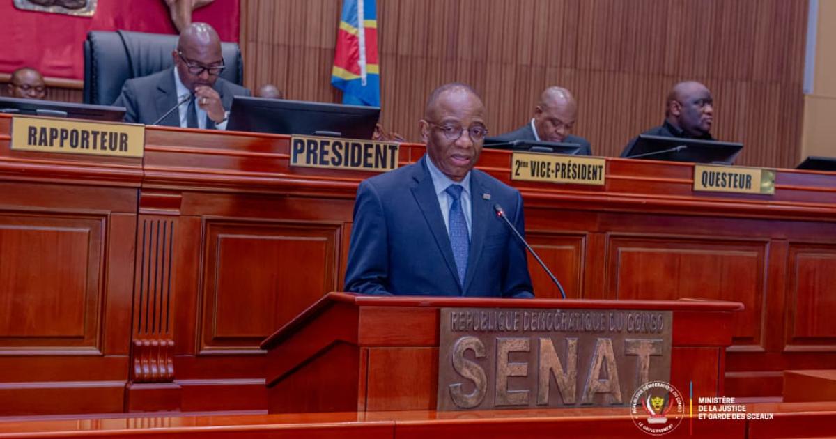 Guillaume Ngefa au Sénat 