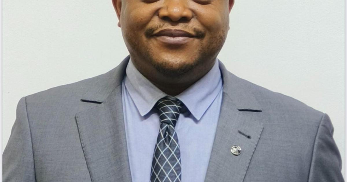 le député Elvis Atsongya