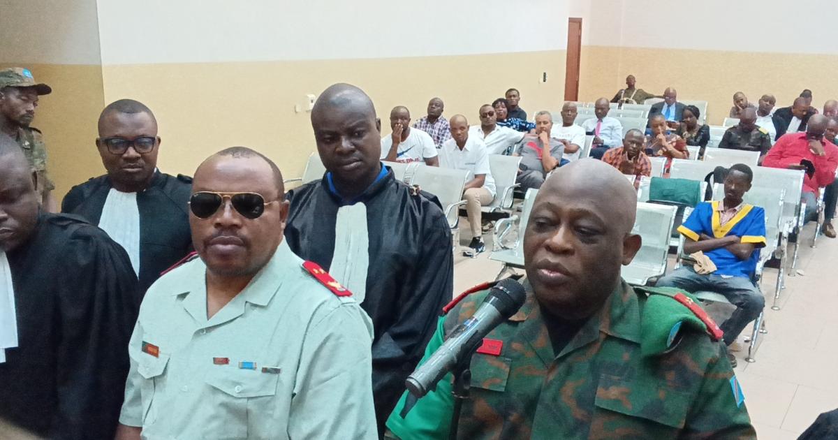 Le Général Christian Ndaywell à la barre lors du procès du Général Ramazani Fundi