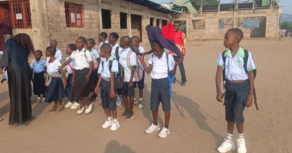 Rentrée scolaire à Kinshasa : à l’école primaire sainte Thérésia de Luzizila (Mont-Ngafula), un retour timide des élèves