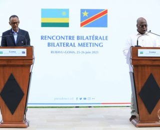 Félix Tshisekedi et Paul Kagame en conférence de presse à Goma