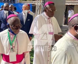 Les évêques au Forum katangais