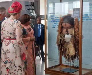 Le couple royal belge au musée national de la RDC