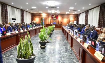 Premier Conseil des ministres du gouvernement Sama 2