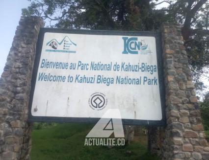 Pancarte à l'entrée du parc national de Kahuzi Biega/Ph Justin Mwamba ACTUALITE.CD