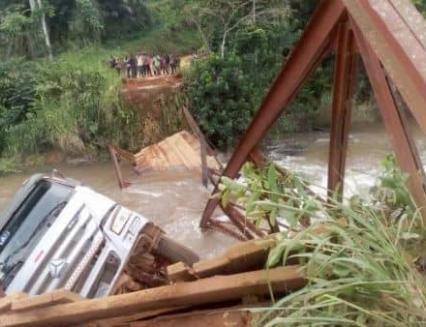 Effondrement du pont 105 à Lubero 