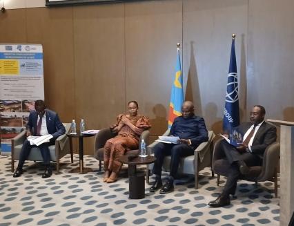Le directeur pays des opérations de la Banque mondiale en RDC et la délégation du gouvernement