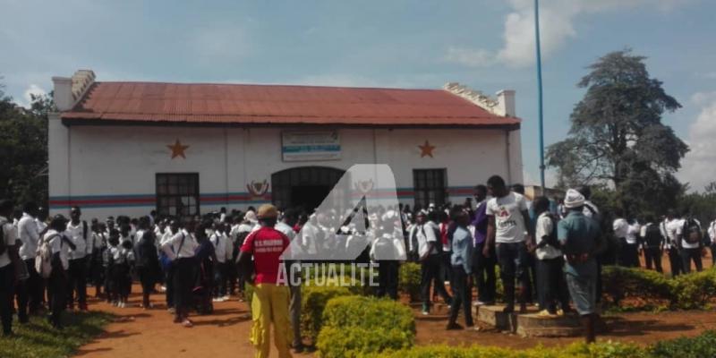 Manifestations des élèves à la mairie de Beni pour protester contre l'insécurité