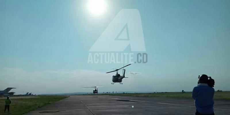 Vol inaugural d'un hélicoptère mis à la disposition de la CENI/ Photo Christine Tshibuyi