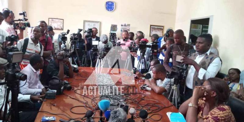 Les journalistes en conférence de presse à Kinshasa 