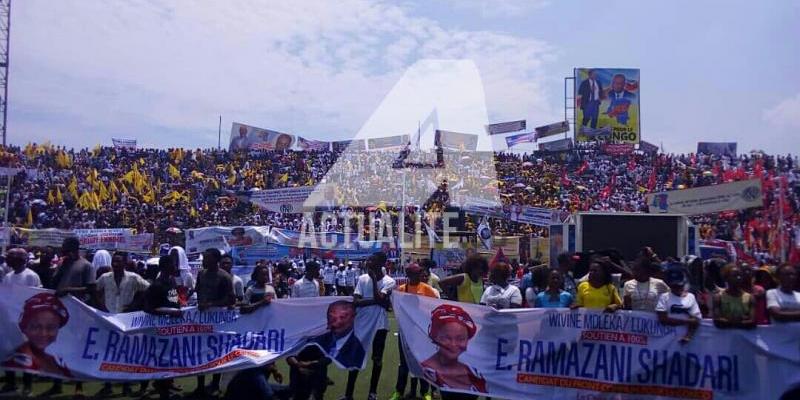 Le FCC lors d'un meeting au stade Père Raphaël