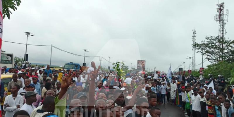 Les militants accompagnent le cortège de Felix Tshisekedi et Vital Kamerhe/Ph. Christine Tshibuyi